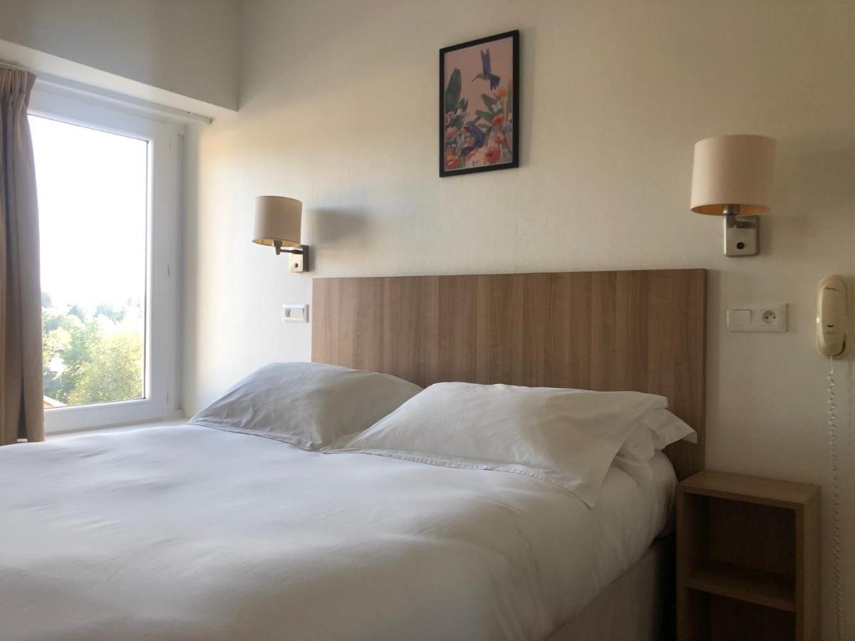Le Grand Hotel Ussel "Nouvelle Gerance 2023" Exteriör bild