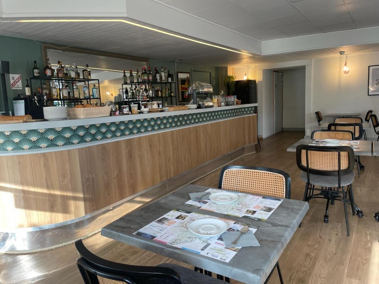 Le Grand Hotel Ussel "Nouvelle Gerance 2023" Exteriör bild